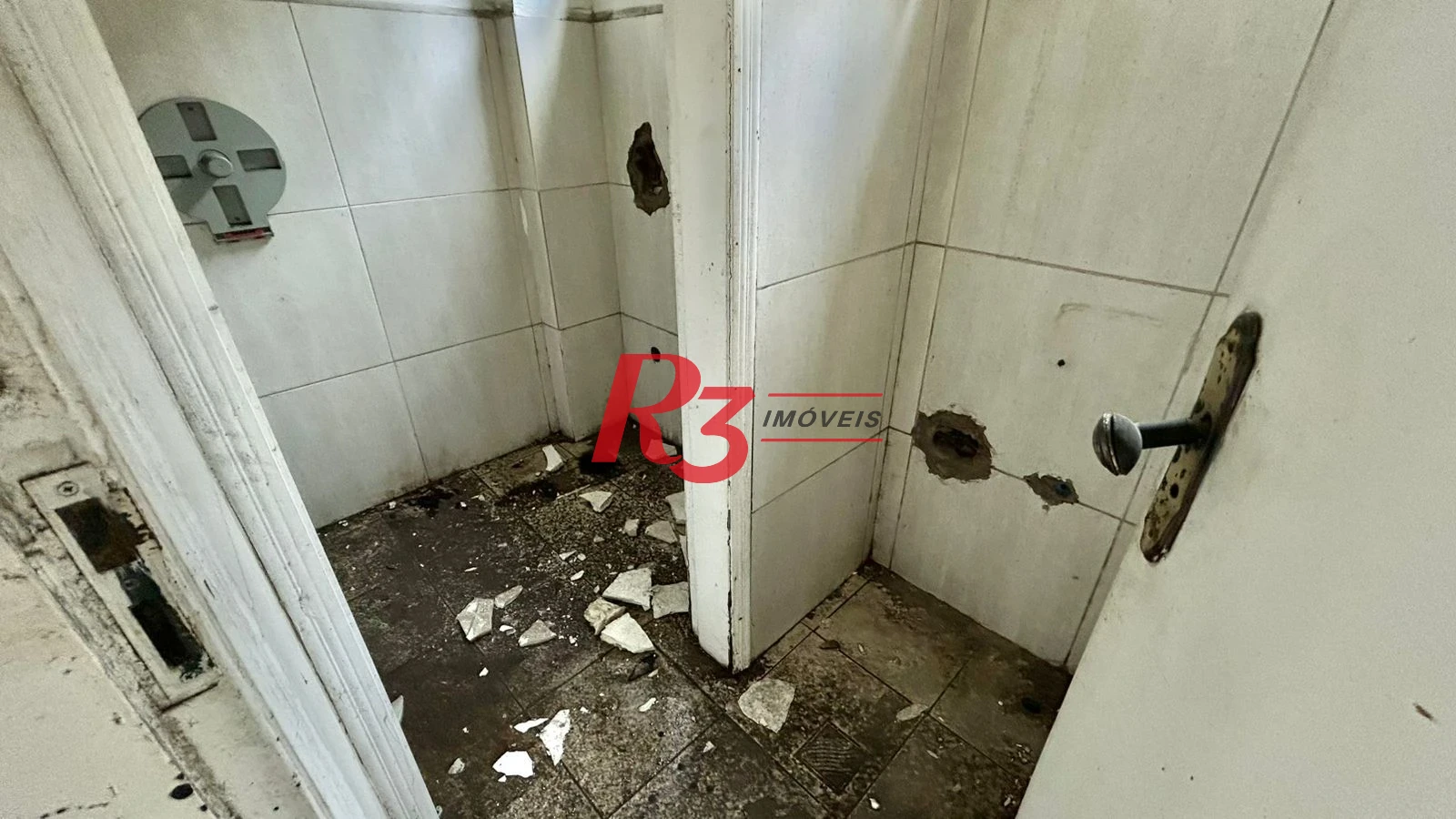 Prédio, 1300 m² - venda por R$ 5.000.000,00 ou aluguel por R$ 61.000,00/mês - Vila Cascatinha - São Vicente/SP