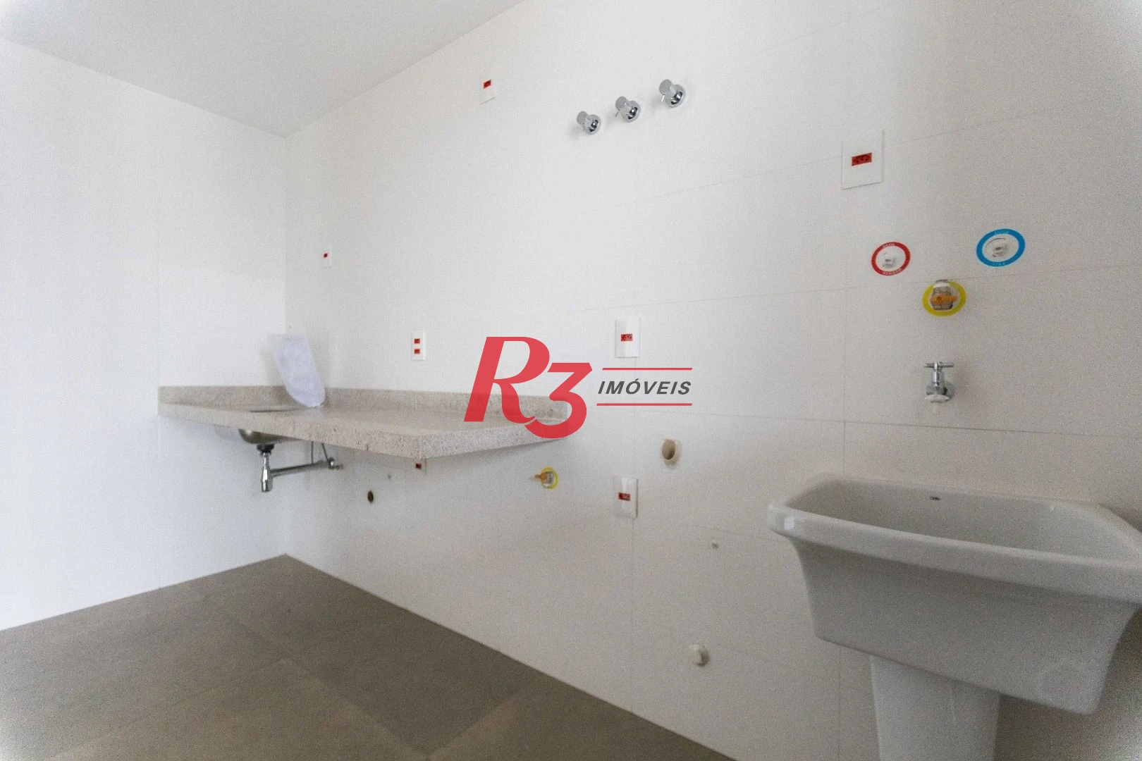 Apartamento com 1 dormitório à venda, 54 m² por R$ 935.000,00 - Boqueirão - Santos/SP