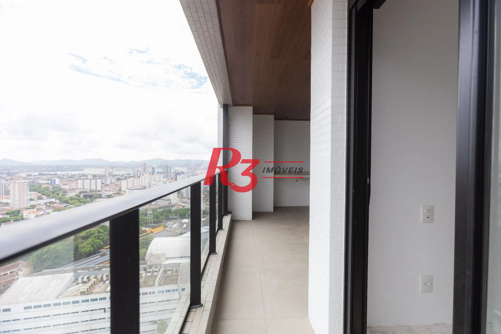 Apartamento com 2 dormitórios à venda, 83 m² por R$ 1.272.000,00 - Boqueirão - Santos/SP