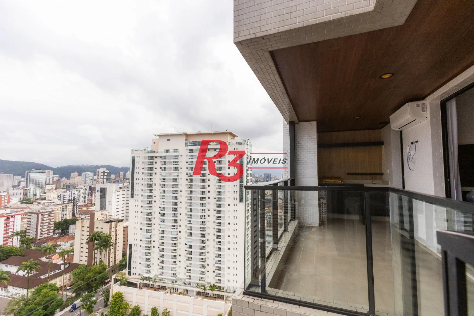 Apartamento com 1 dormitório à venda, 54 m² por R$ 954.000,00 - Boqueirão - Santos/SP