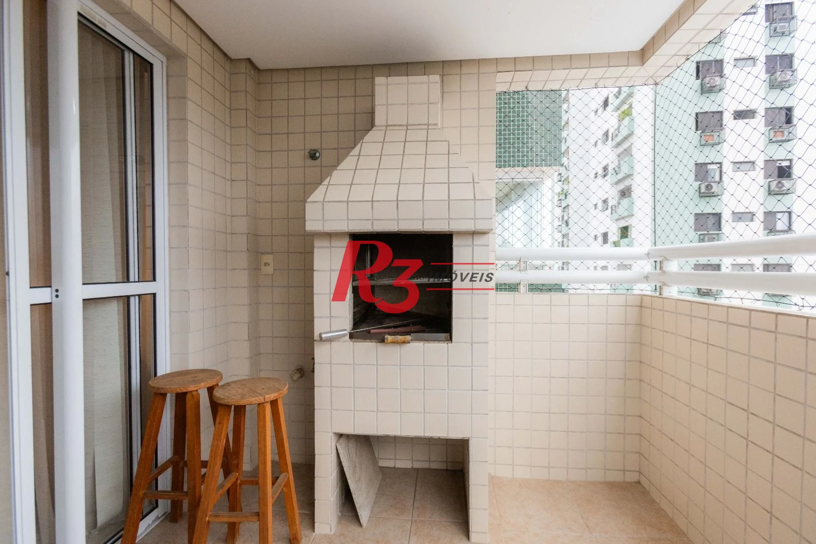 Apartamento com 1 dormitório para alugar, 56 m² por R$ 3.800,02/mês - Ponta da Praia - Santos/SP