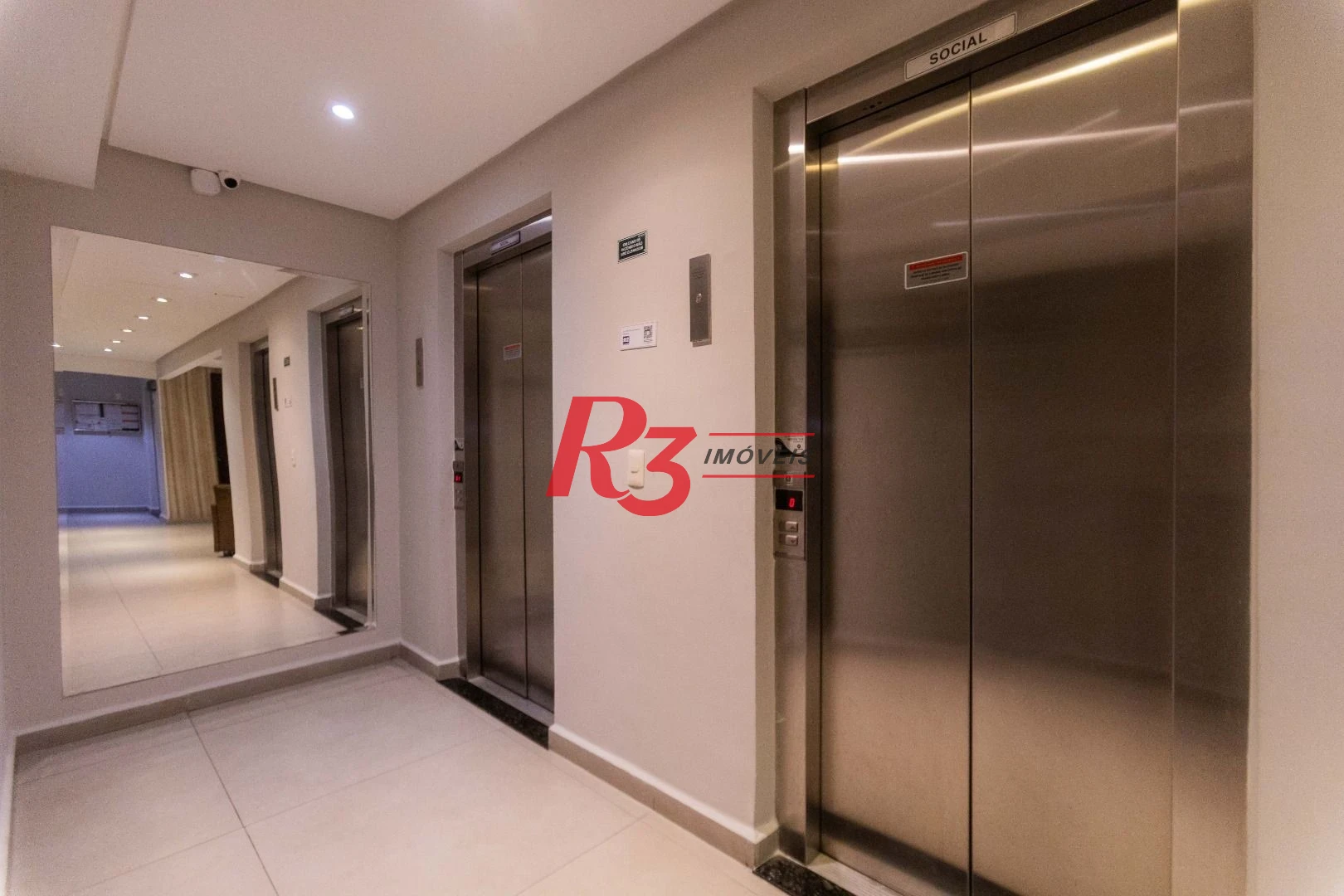 Apartamento com 1 dormitório para alugar, 56 m² por R$ 3.800,02/mês - Ponta da Praia - Santos/SP
