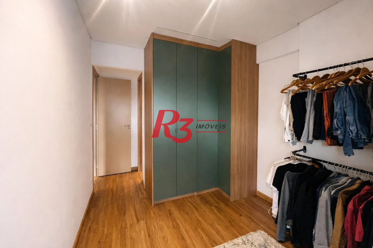 Apartamento com 2 dormitórios à venda, 75 m² por R$ 1.140.000,00 - José Menino - Santos/SP