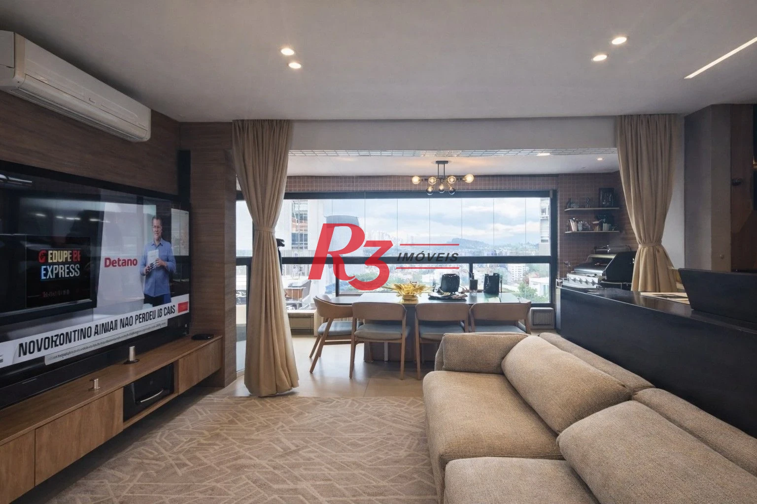 Apartamento com 2 dormitórios à venda, 75 m² por R$ 1.140.000,00 - José Menino - Santos/SP
