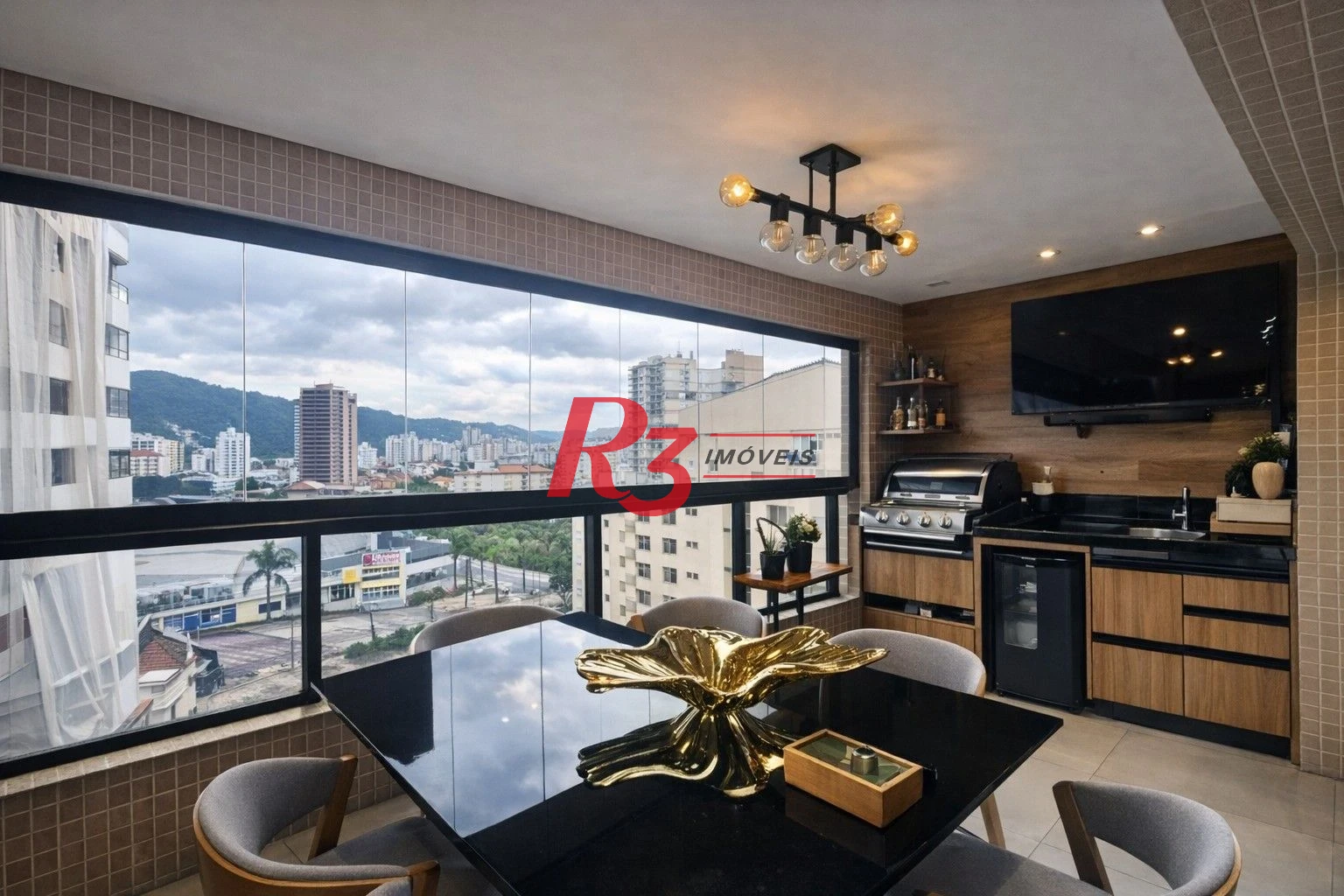 Apartamento com 2 dormitórios à venda, 75 m² por R$ 1.140.000,00 - José Menino - Santos/SP