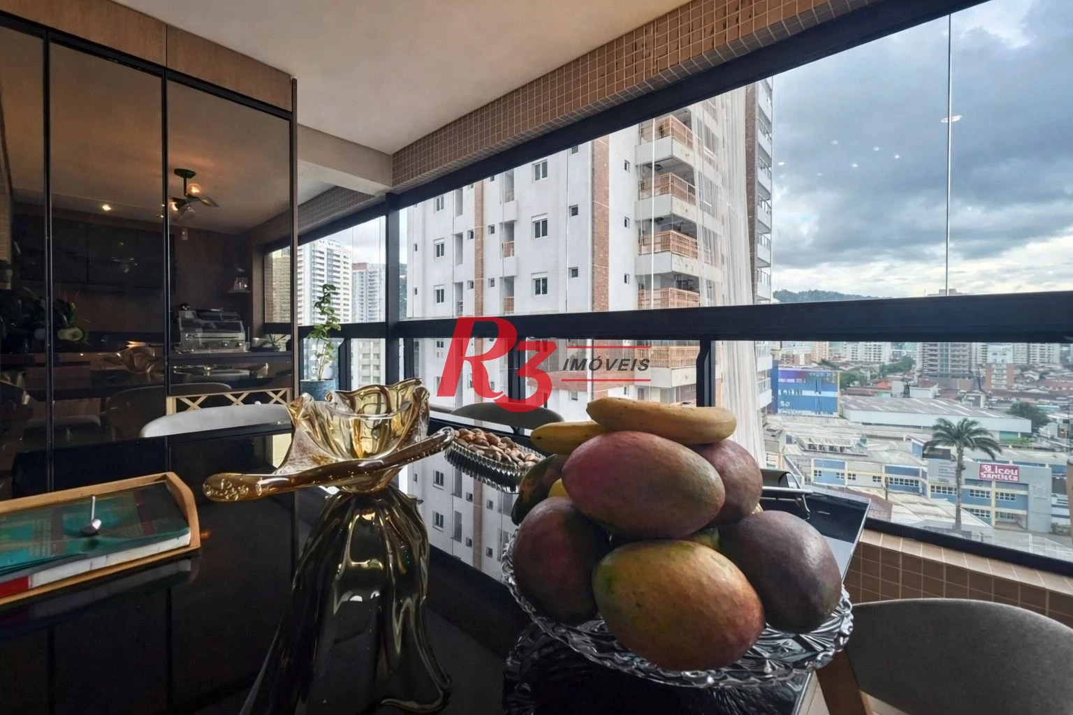 Apartamento com 2 dormitórios à venda, 75 m² por R$ 1.140.000,00 - José Menino - Santos/SP