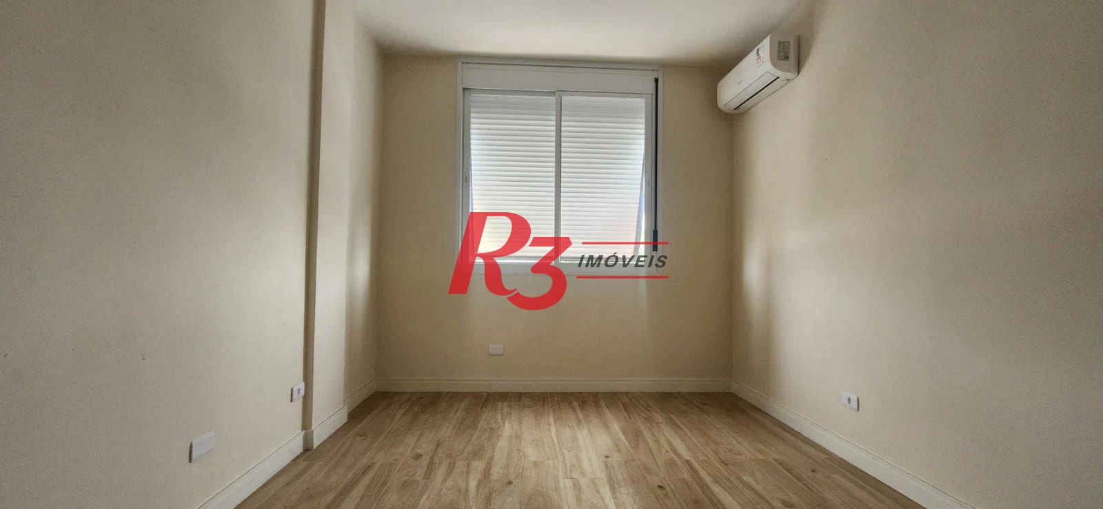 Apartamento com 3 dormitórios à venda, 172 m² por R$ 960.000,00 - Embaré - Santos/SP