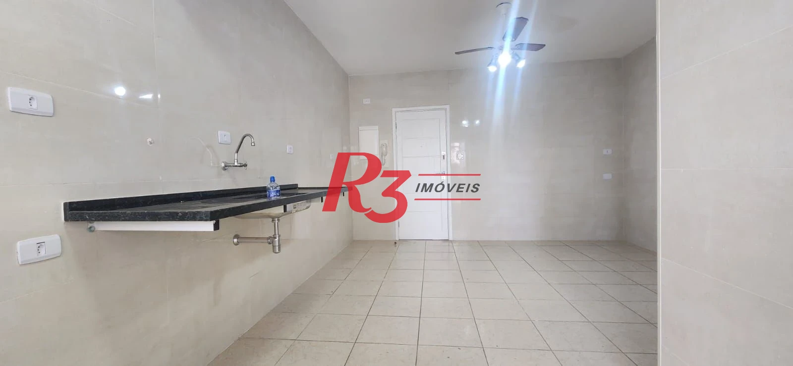 Apartamento com 3 dormitórios à venda, 172 m² por R$ 960.000,00 - Embaré - Santos/SP