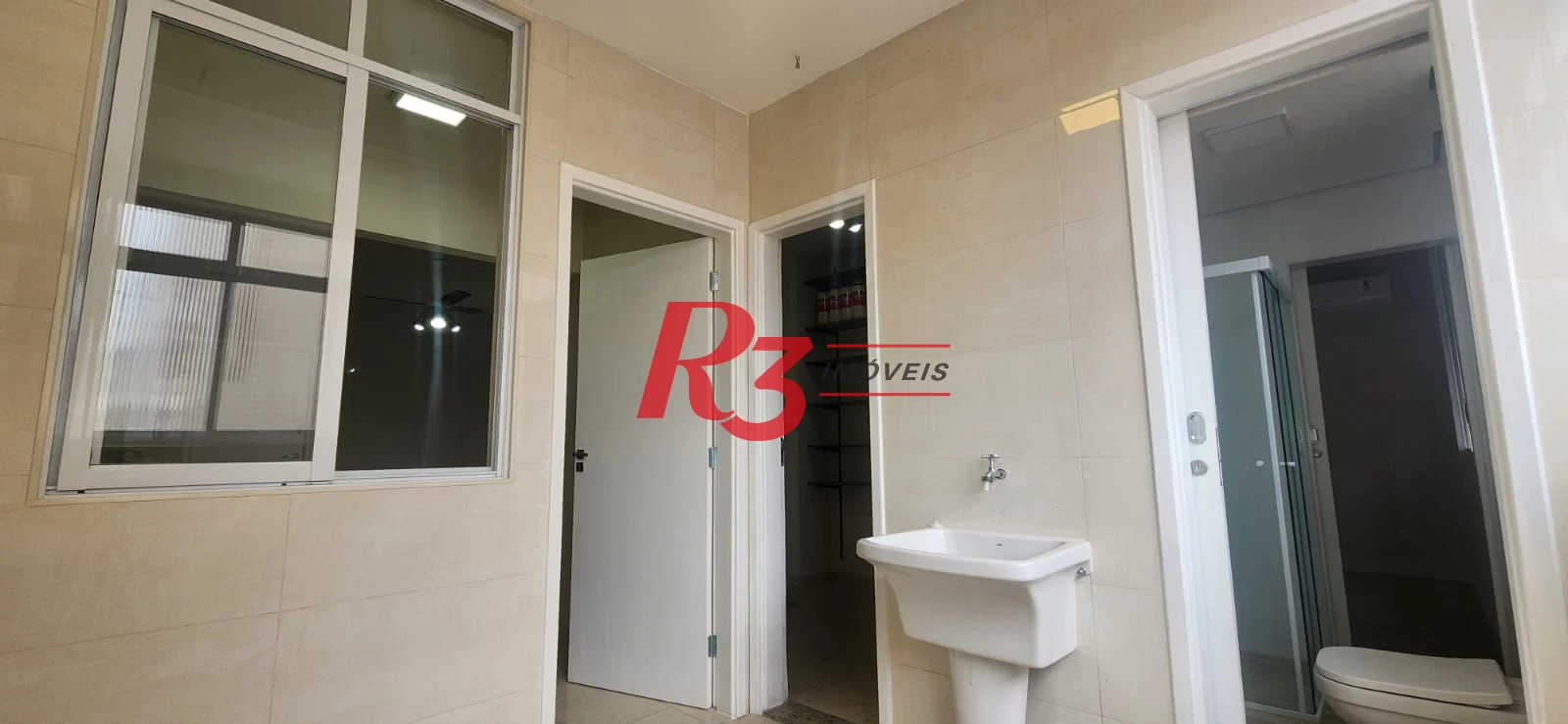 Apartamento com 3 dormitórios à venda, 172 m² por R$ 960.000,00 - Embaré - Santos/SP
