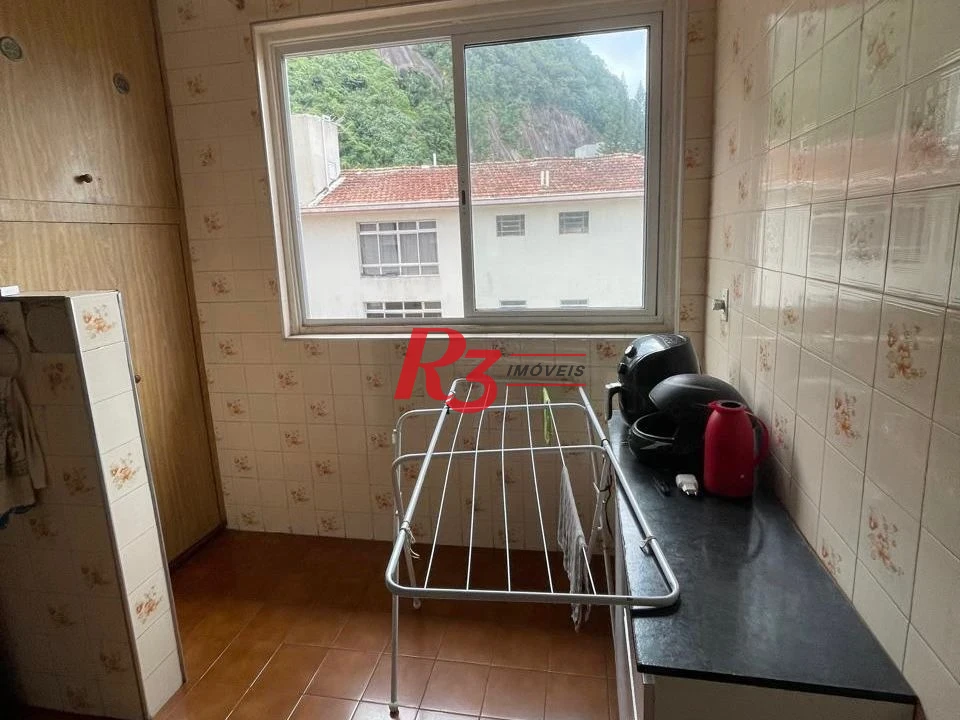 Apartamento com 2 dormitórios à venda, 60 m² por R$ 352.000,00 - Marapé - Santos/SP