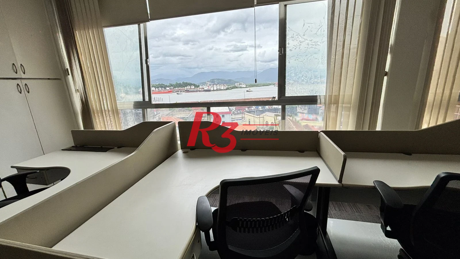 Sala para alugar, 180 m² por R$ 8.500,00/mês - Centro - Santos/SP