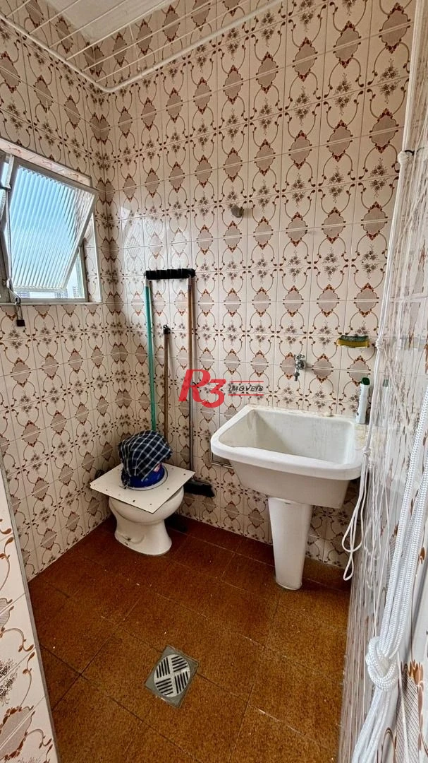 Apartamento com 2 dormitórios à venda, 116 m² por R$ 580.000,00 - Boqueirão - Santos/SP