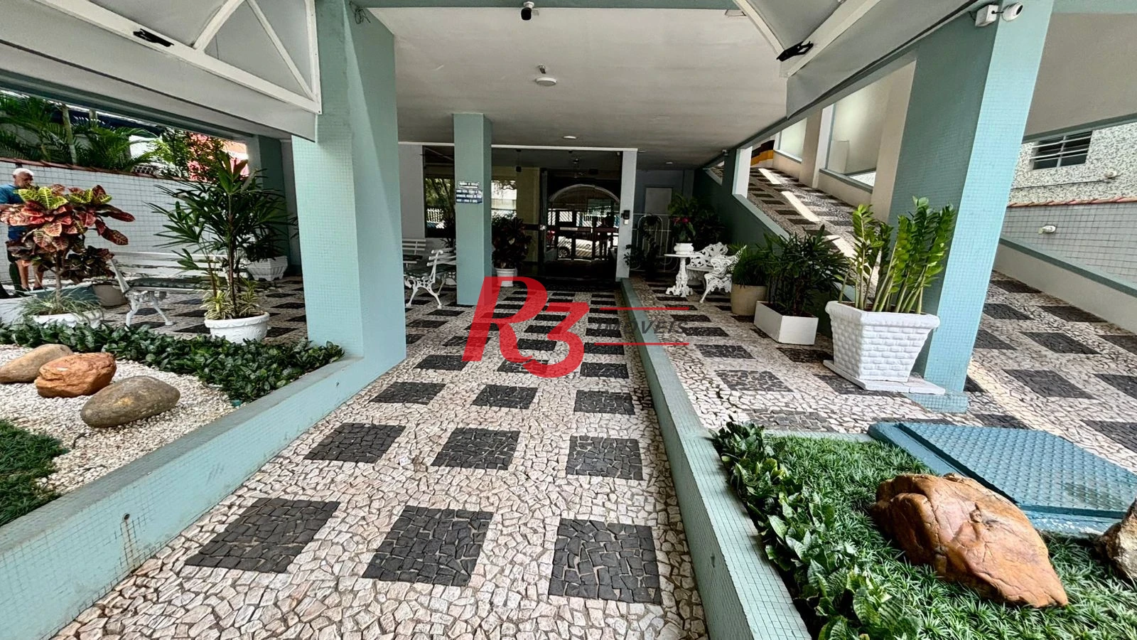 Apartamento com 2 dormitórios à venda, 116 m² por R$ 580.000,00 - Boqueirão - Santos/SP