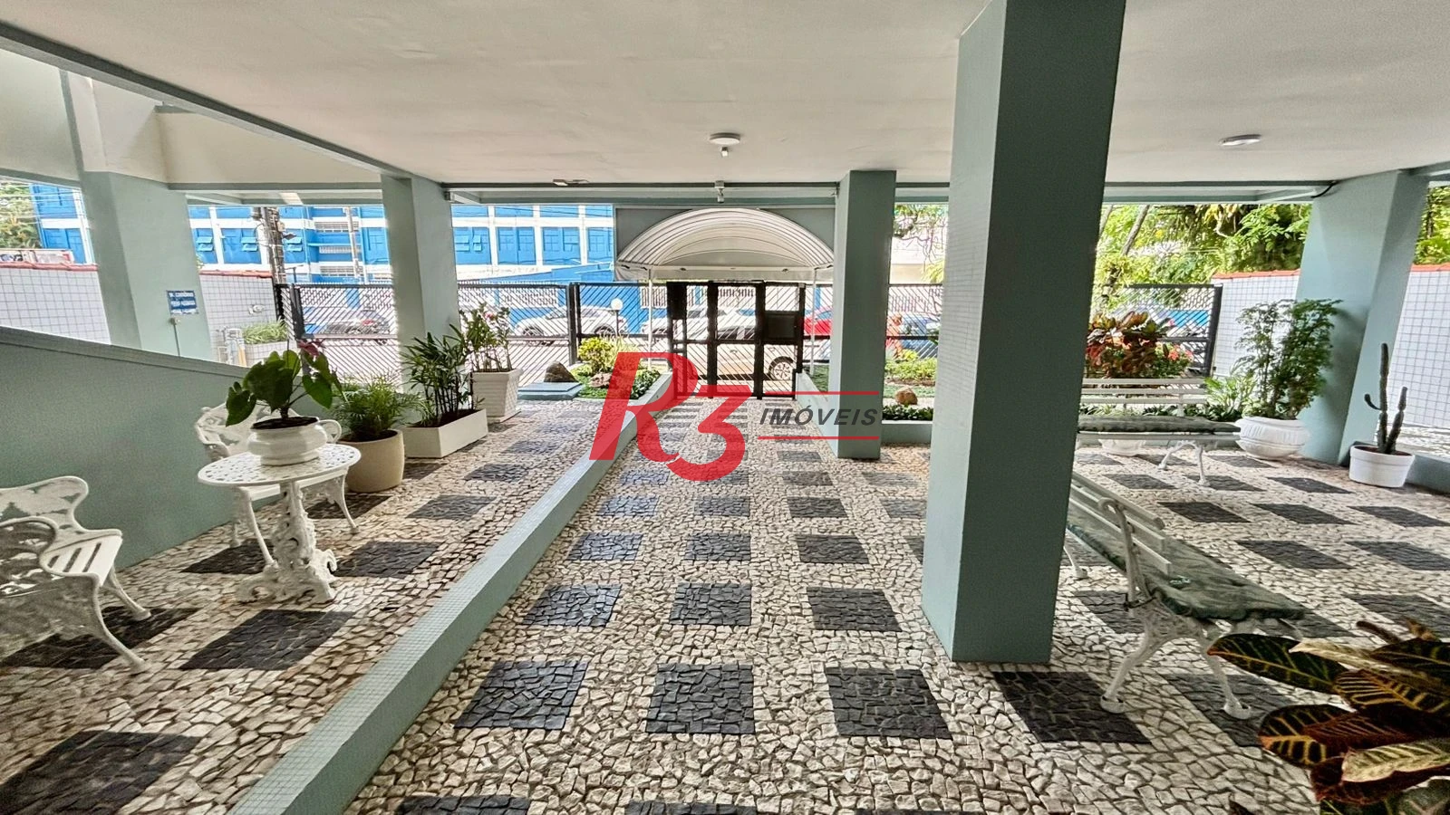 Apartamento com 2 dormitórios à venda, 116 m² por R$ 580.000,00 - Boqueirão - Santos/SP