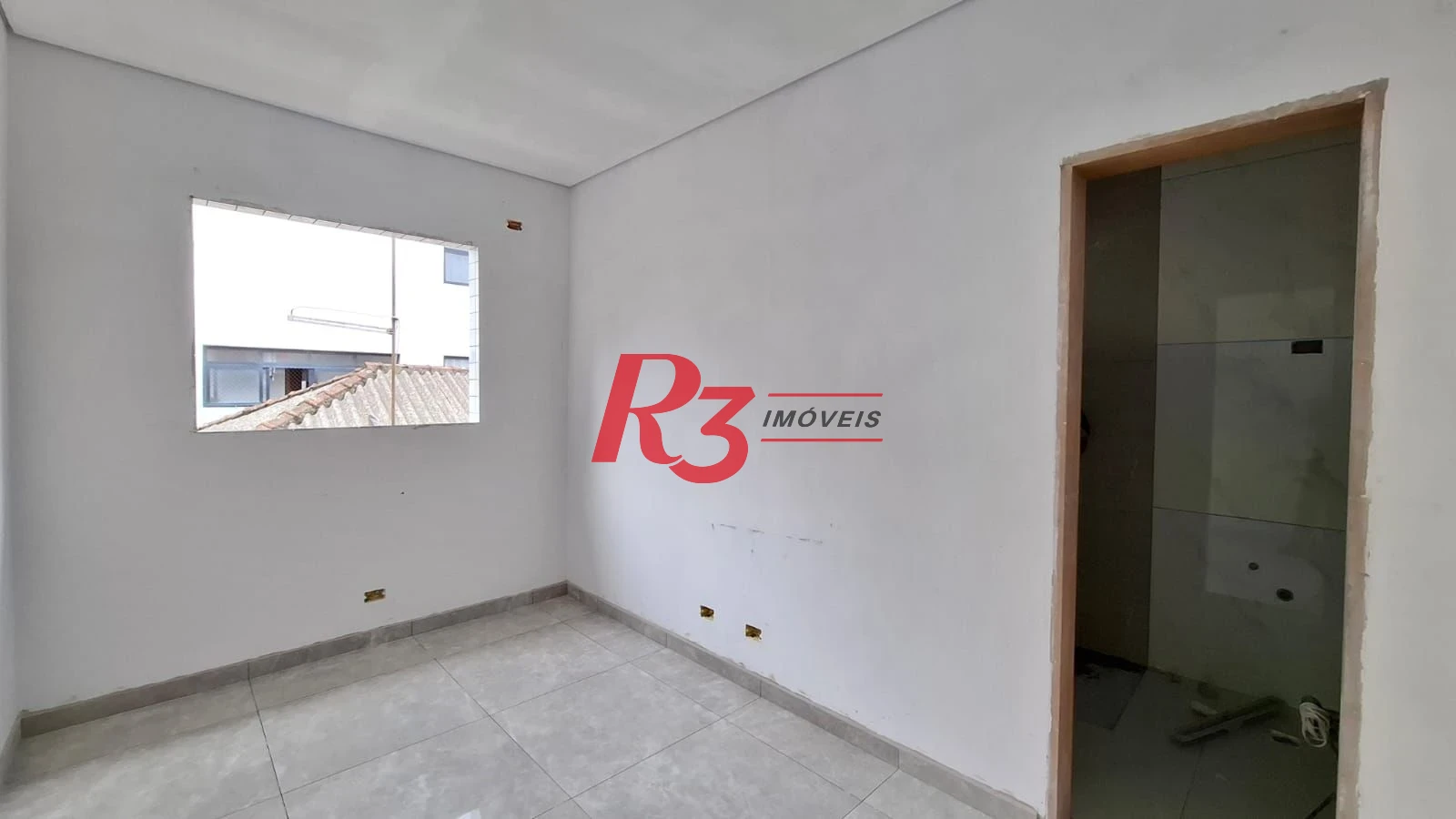 Casa com 3 dormitórios à venda, 130 m² por R$ 1.200.000,00 - Embaré - Santos/SP