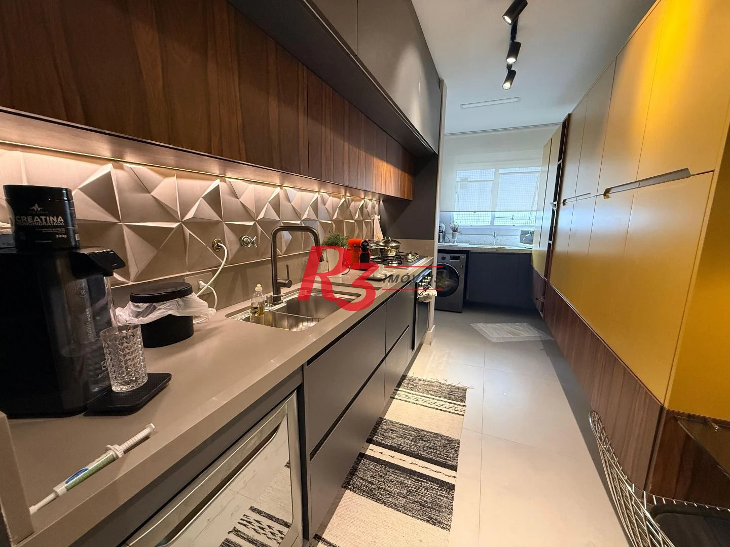 Apartamento com 2 dormitórios à venda, 114 m² por R$ 1.915.000,00 - Pompéia - Santos/SP