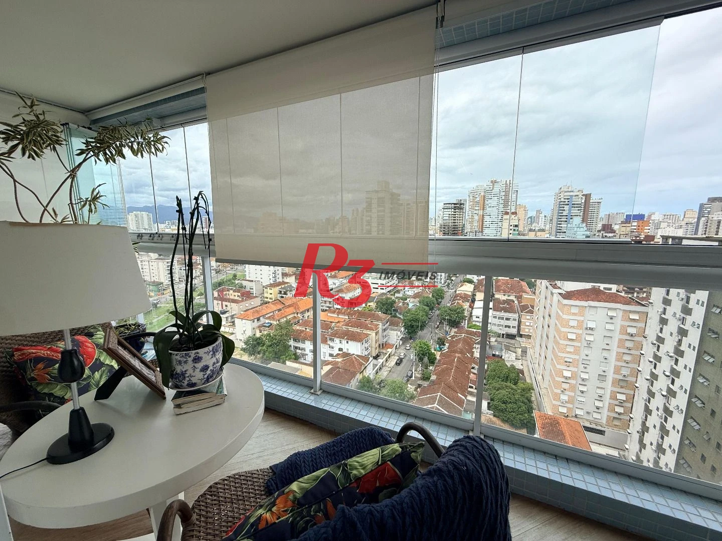 Apartamento com 2 dormitórios à venda, 114 m² por R$ 1.915.000,00 - Pompéia - Santos/SP