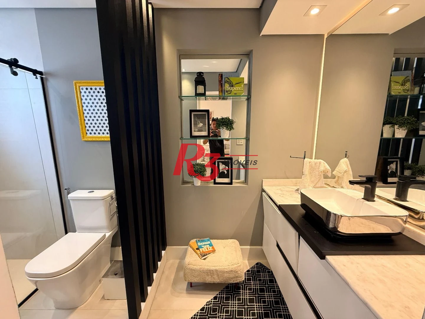 Apartamento com 2 dormitórios à venda, 114 m² por R$ 1.915.000,00 - Pompéia - Santos/SP