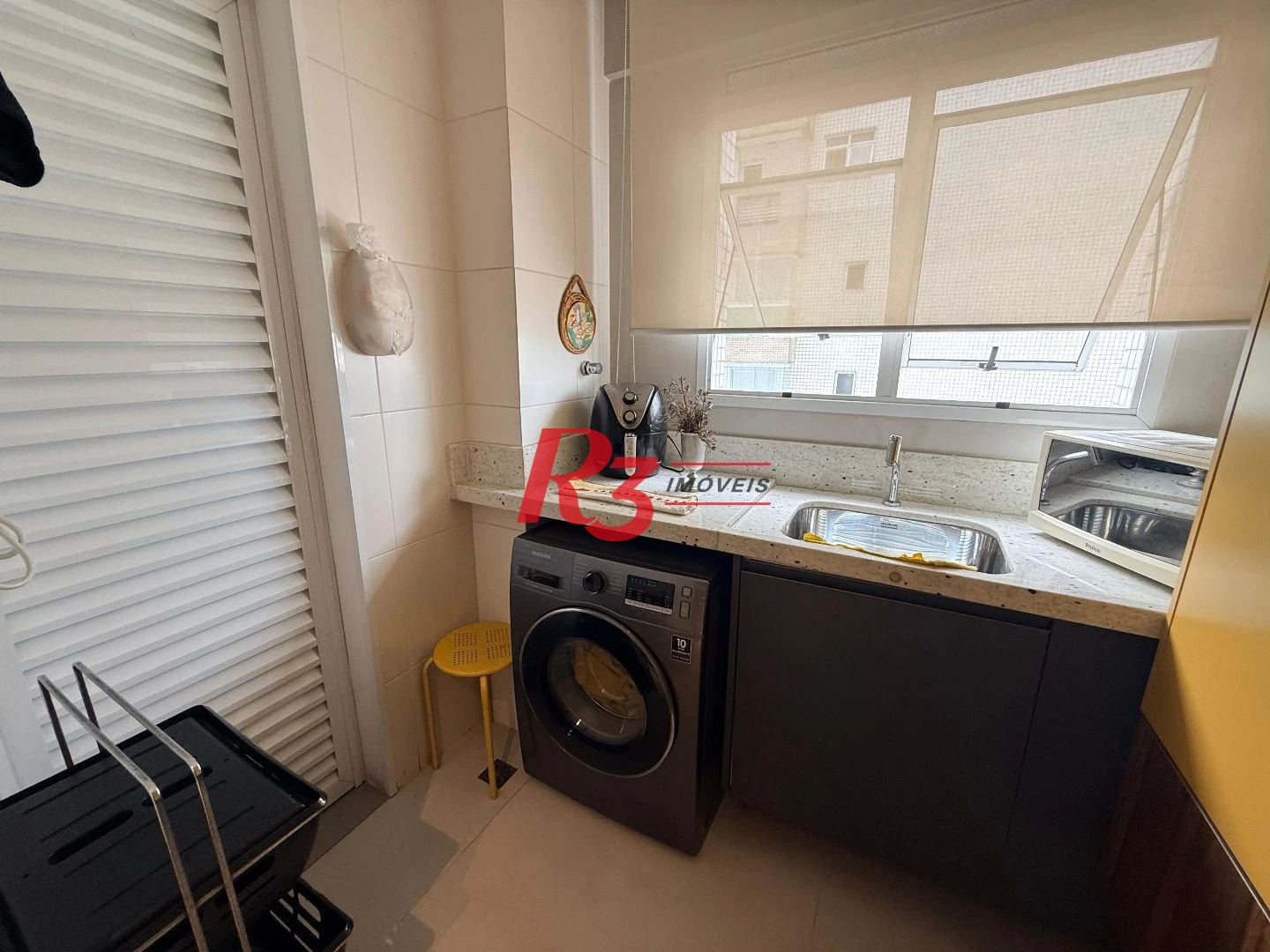 Apartamento com 2 dormitórios à venda, 114 m² por R$ 1.915.000,00 - Pompéia - Santos/SP