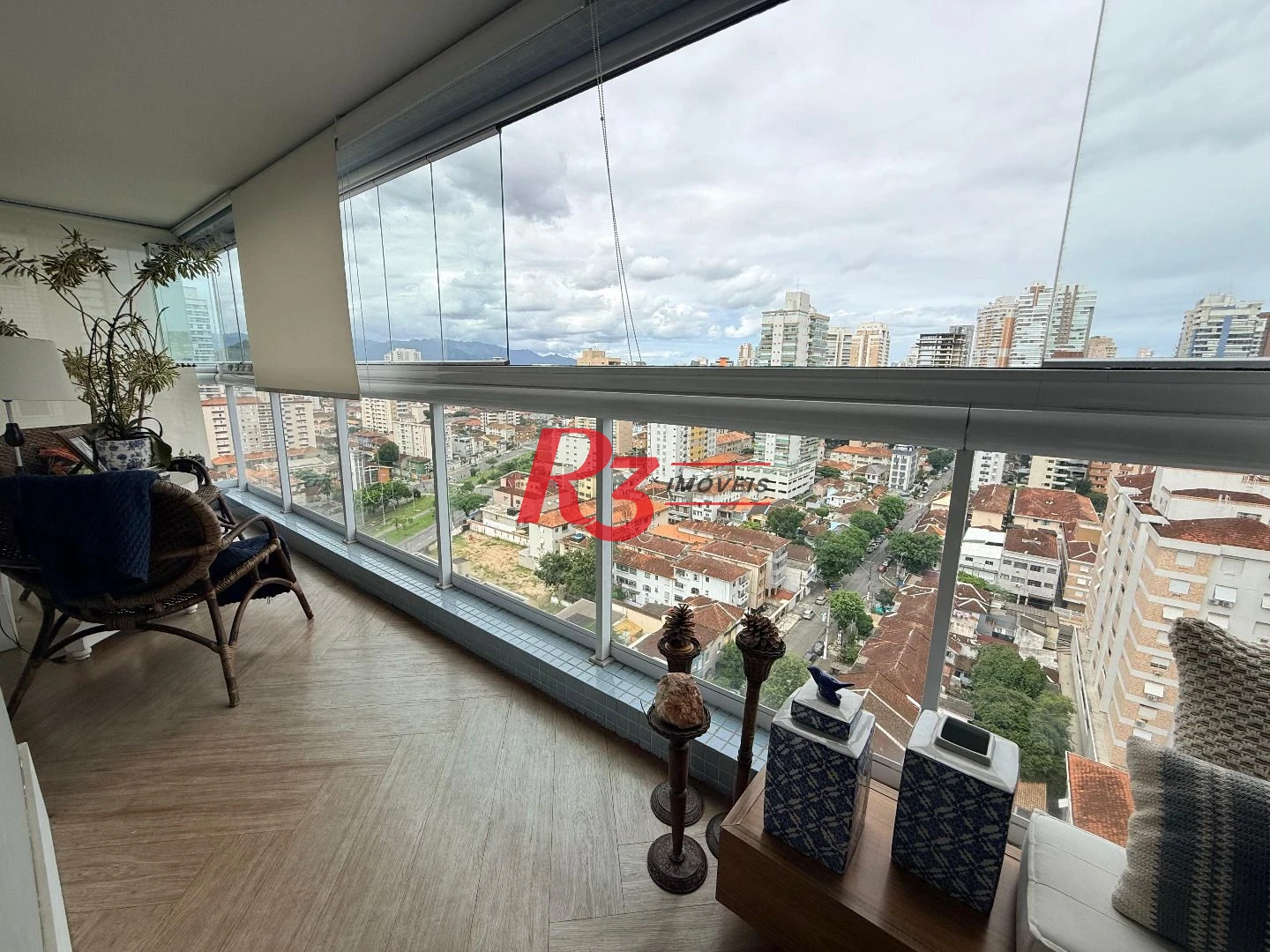 Apartamento com 2 dormitórios à venda, 114 m² por R$ 1.915.000,00 - Pompéia - Santos/SP