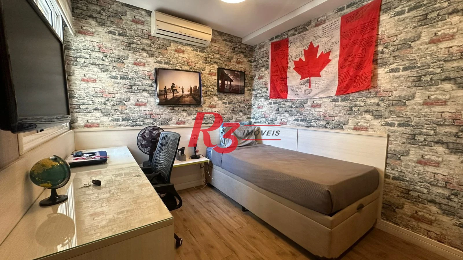 Apartamento com 3 dormitórios à venda, 159 m² por R$ 2.500.000,00 - Gonzaga - Santos/SP