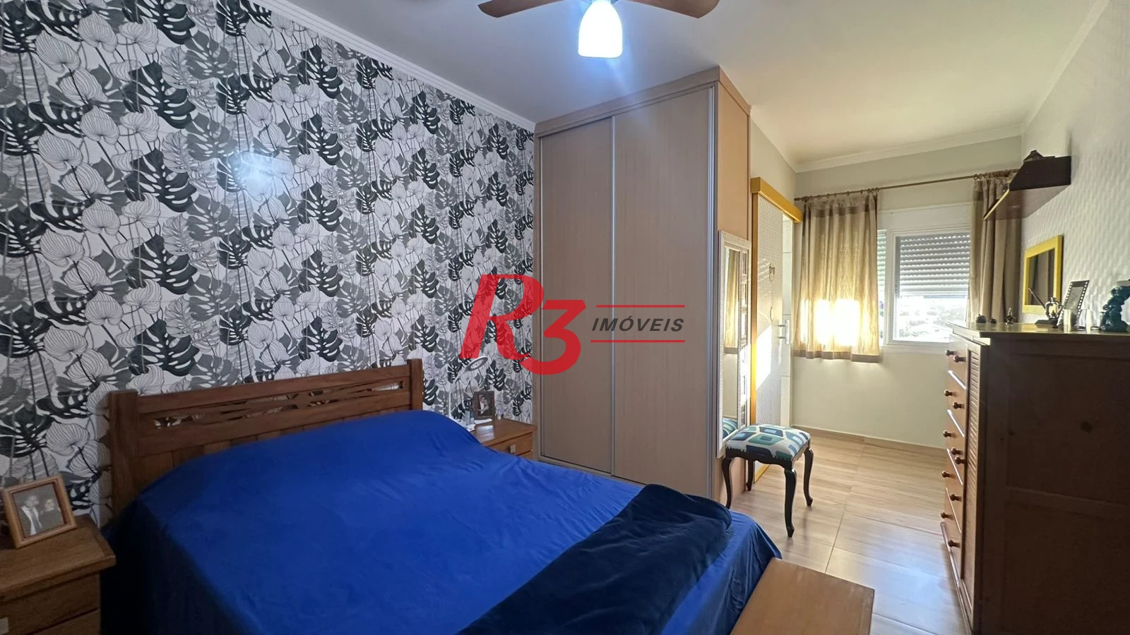 Apartamento com 3 dormitórios à venda, 115 m² por R$ 745.000,00 - Campo Grande - Santos/SP
