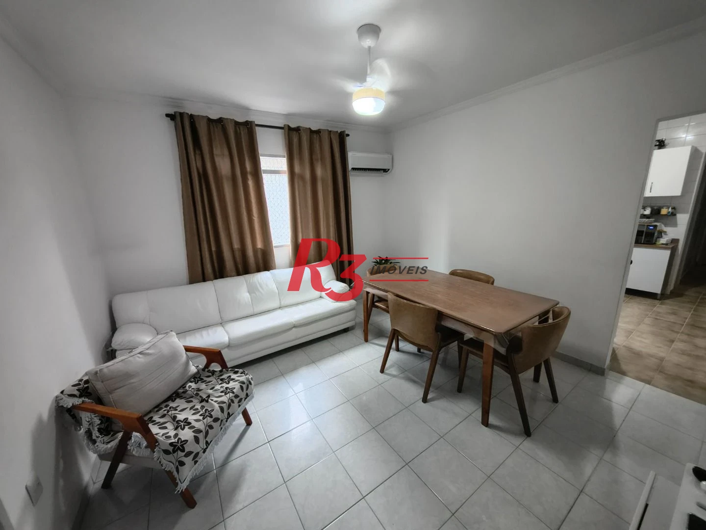 Apartamento com 2 dormitórios à venda, 70 m² por R$ 500.000,00 - Boqueirão - Praia Grande/SP