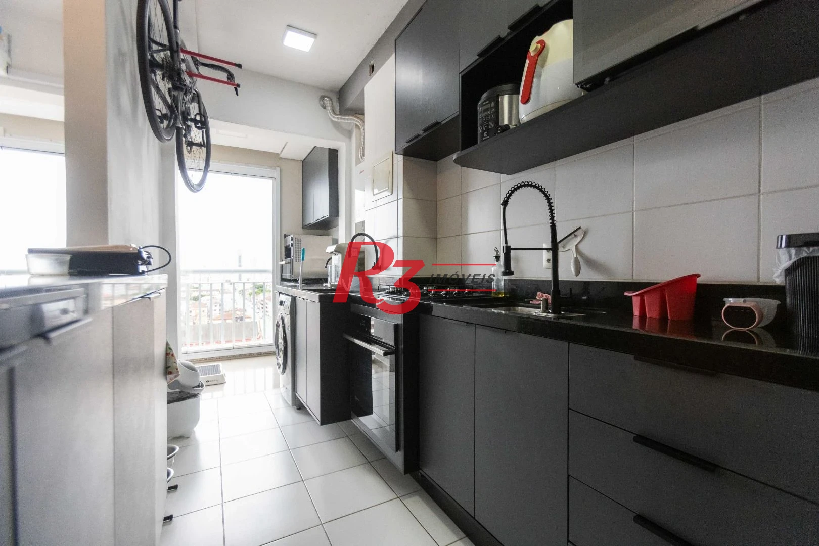 Apartamento à venda, 52 m² por R$ 450.000,00 - Vila Matias - Santos/SP