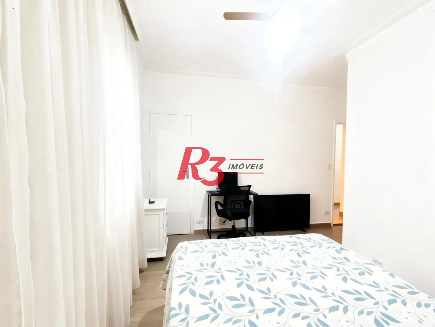 Apartamento com 2 dormitórios à venda, 120 m² por R$ 650.000,00 - Marapé - Santos/SP