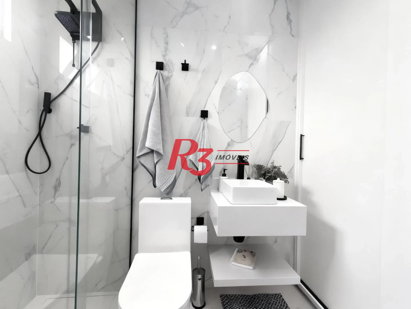 Apartamento com 2 dormitórios à venda, 120 m² por R$ 650.000,00 - Marapé - Santos/SP