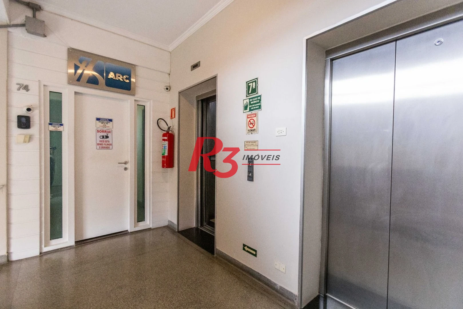 Sala para alugar, 80 m² por R$ 4.000,02/mês - Centro - Santos/SP
