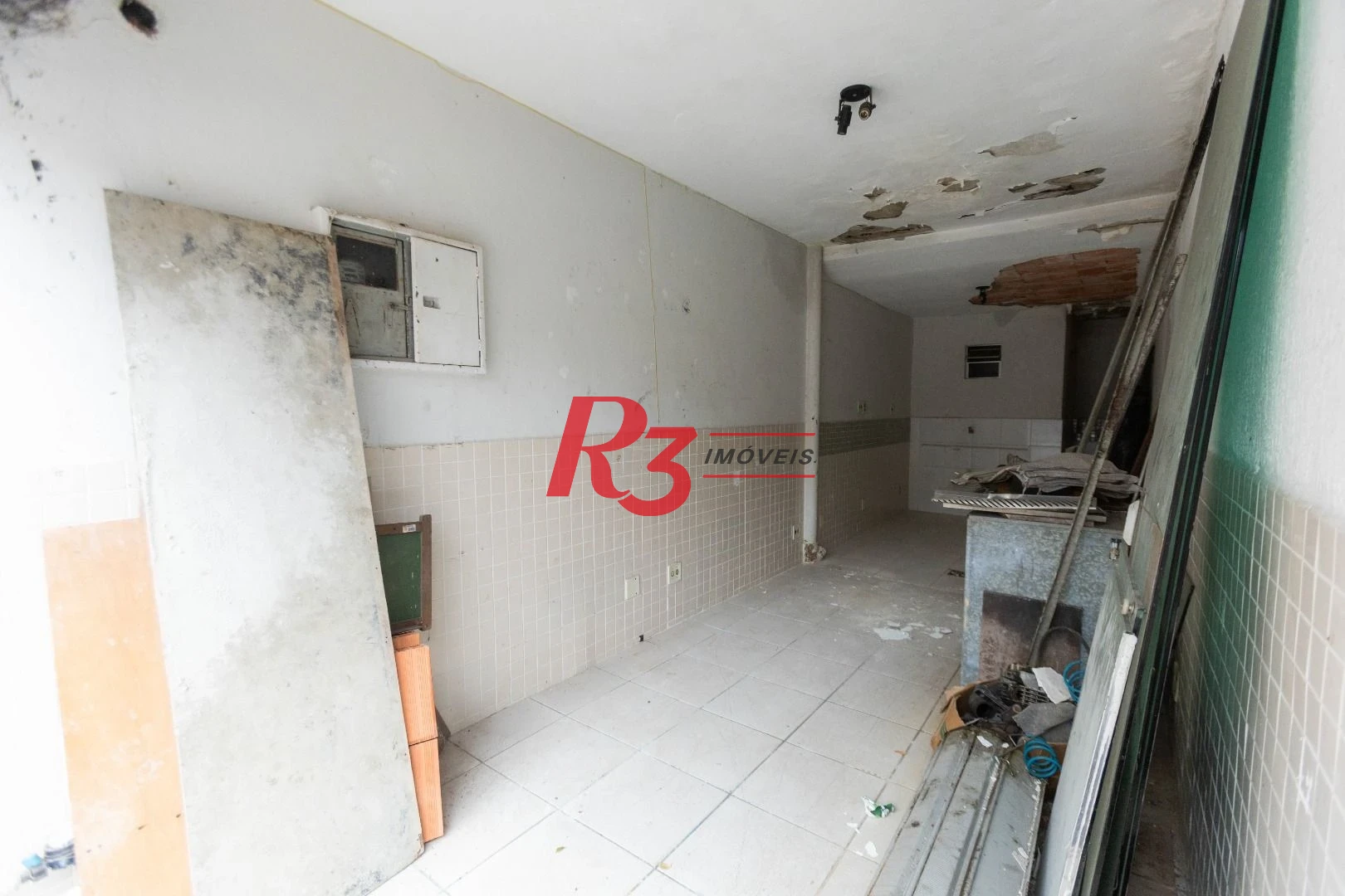 Loja para alugar, 19 m² por R$ 3.000,00/mês - Macuco - Santos/SP