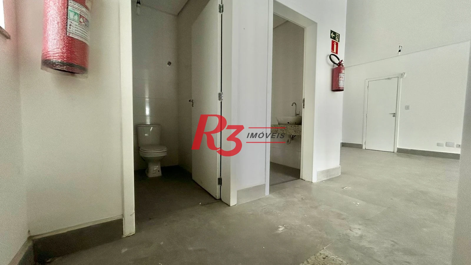 Loja para alugar, 197 m² por R$ 19.872,00/mês - Marapé - Santos/SP