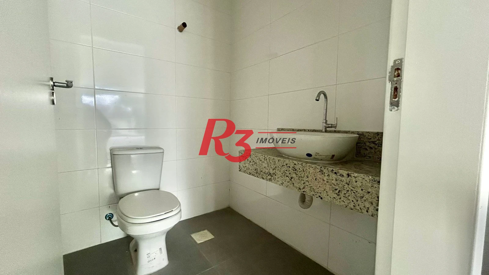 Loja para alugar, 197 m² por R$ 19.872,00/mês - Marapé - Santos/SP