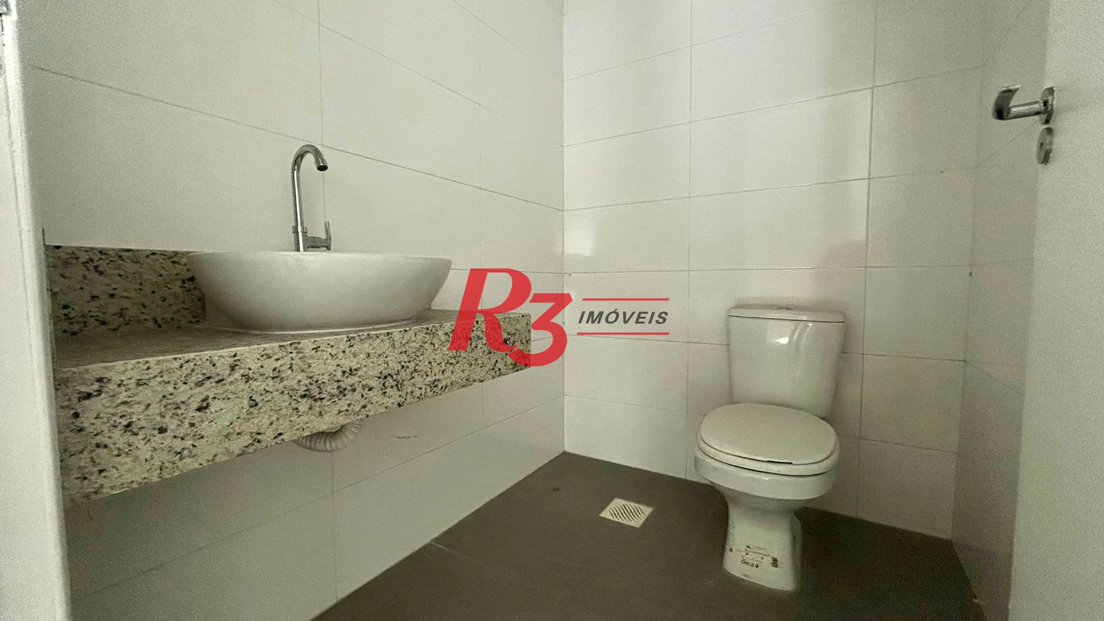 Loja para alugar, 197 m² por R$ 19.872,00/mês - Marapé - Santos/SP