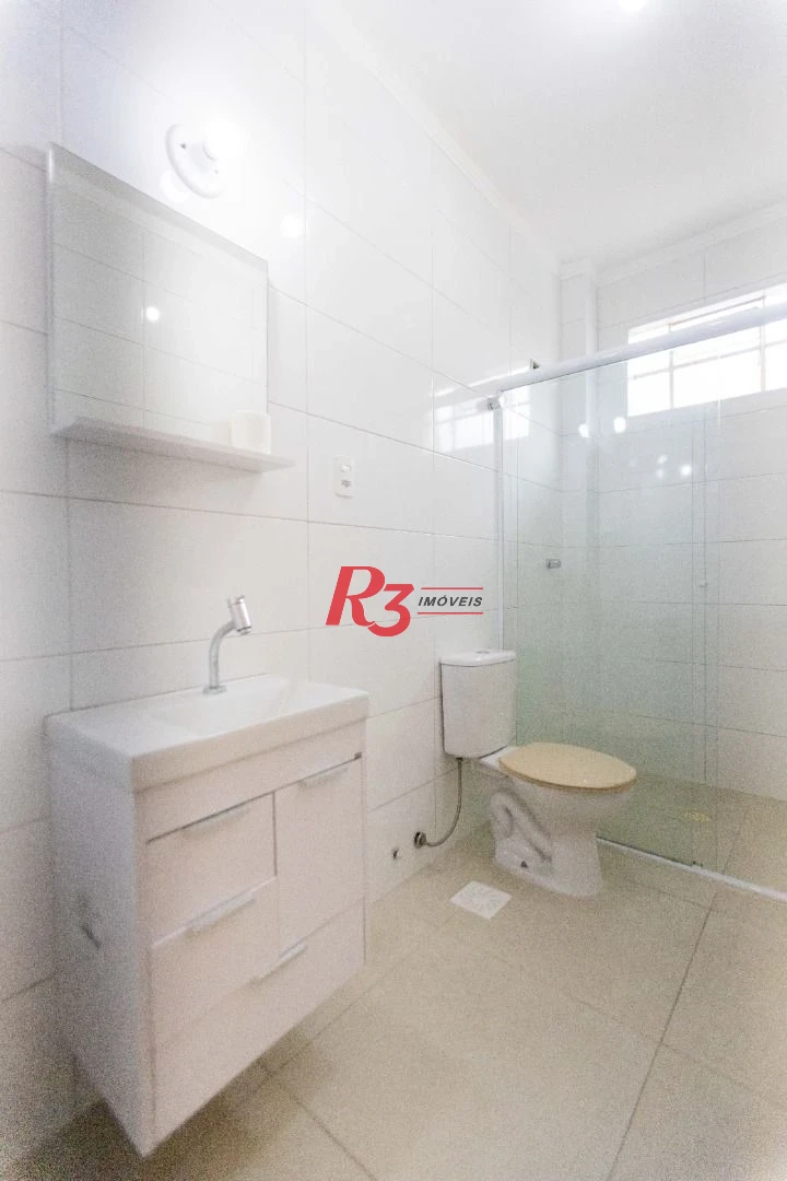 Apartamento com 2 dormitórios à venda, 78 m² por R$ 630.000,00 - Gonzaga - Santos/SP