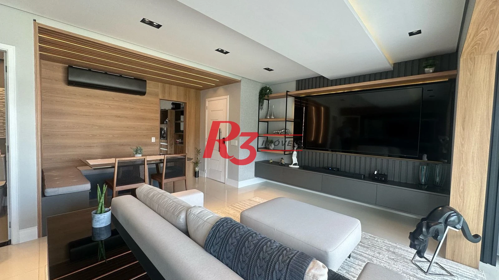 Apartamento com 2 dormitórios à venda, 101 m² por R$ 1.400.000,00 - José Menino - Santos/SP