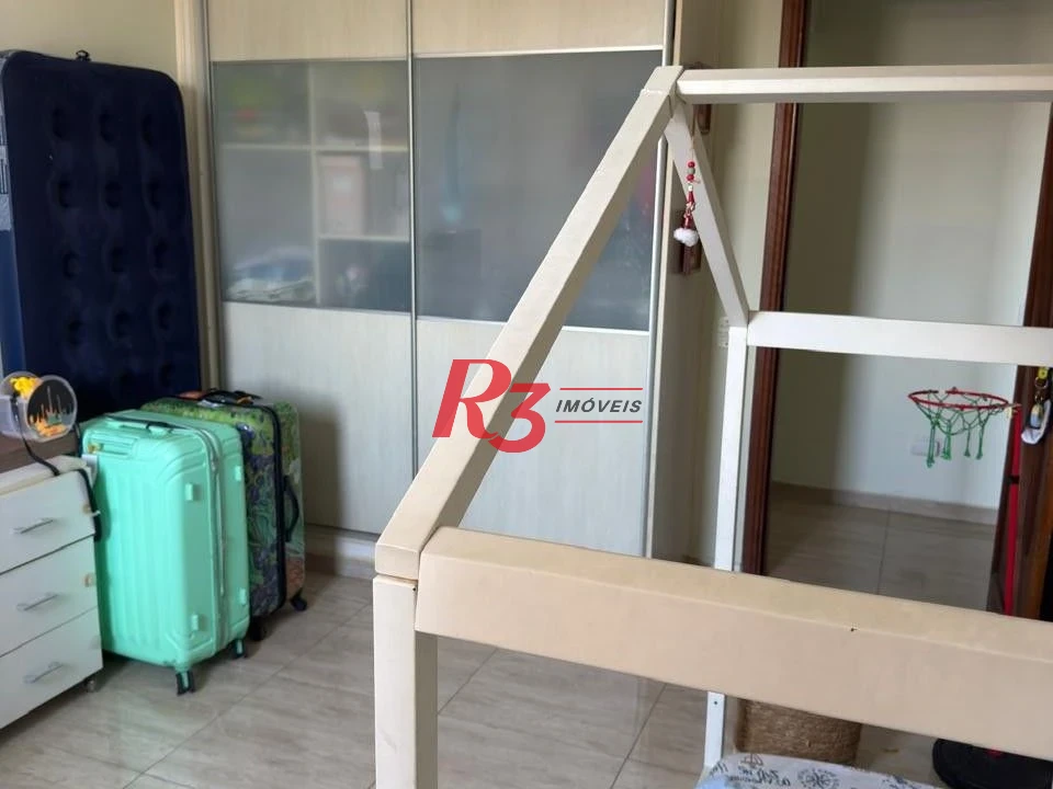 Apartamento com 3 dormitórios à venda, 111 m² por R$ 695.000,00 - Gonzaga - Santos/SP