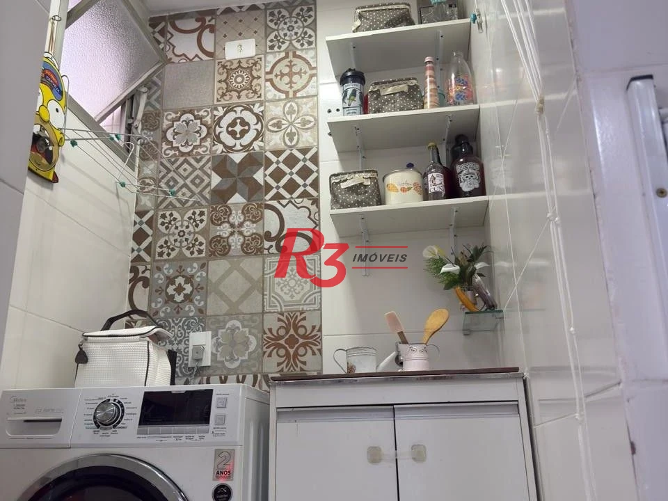 Apartamento com 3 dormitórios à venda, 111 m² por R$ 695.000,00 - Gonzaga - Santos/SP