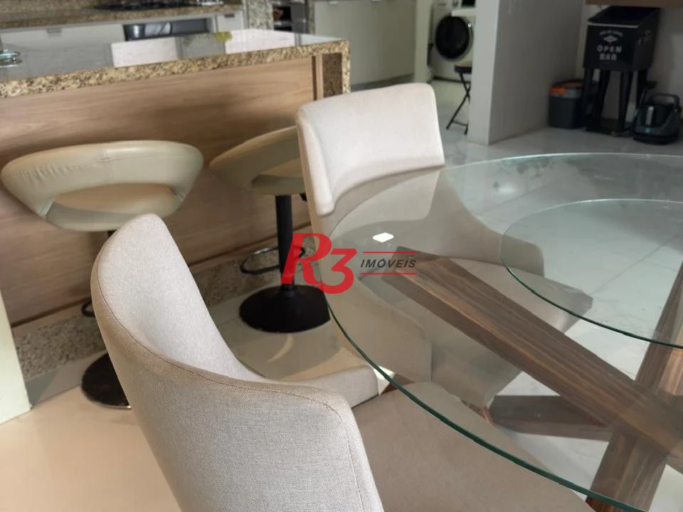 Apartamento com 3 dormitórios à venda, 111 m² por R$ 695.000,00 - Gonzaga - Santos/SP