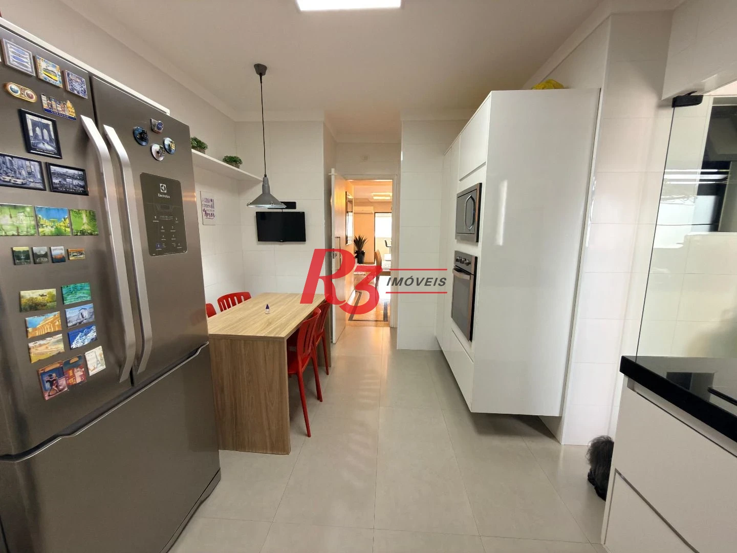 Apartamento com 3 dormitórios à venda, 122 m² por R$ 1.350.000,00 - Pompéia - Santos/SP