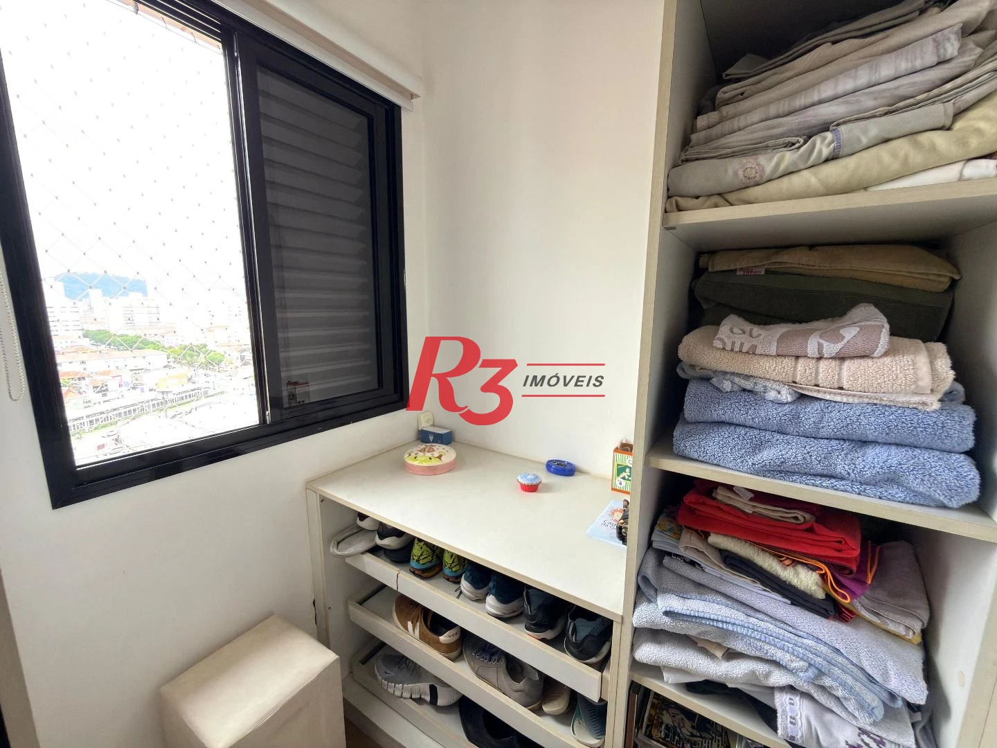 Apartamento com 3 dormitórios à venda, 122 m² por R$ 1.350.000,00 - Pompéia - Santos/SP