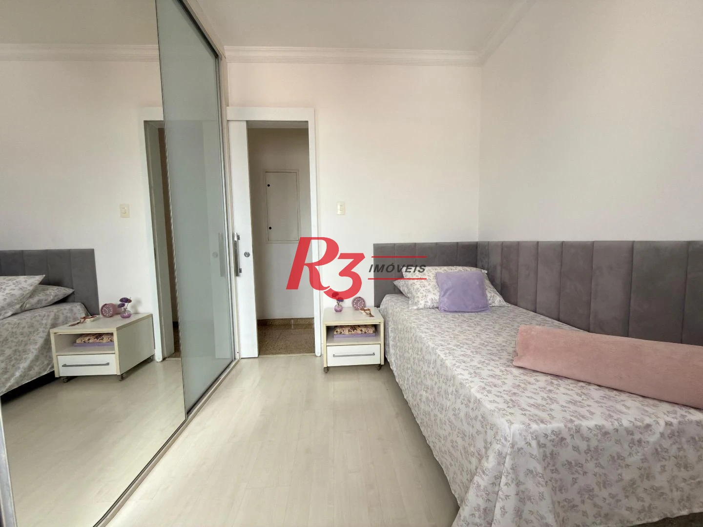 Apartamento com 3 dormitórios à venda, 122 m² por R$ 1.350.000,00 - Pompéia - Santos/SP