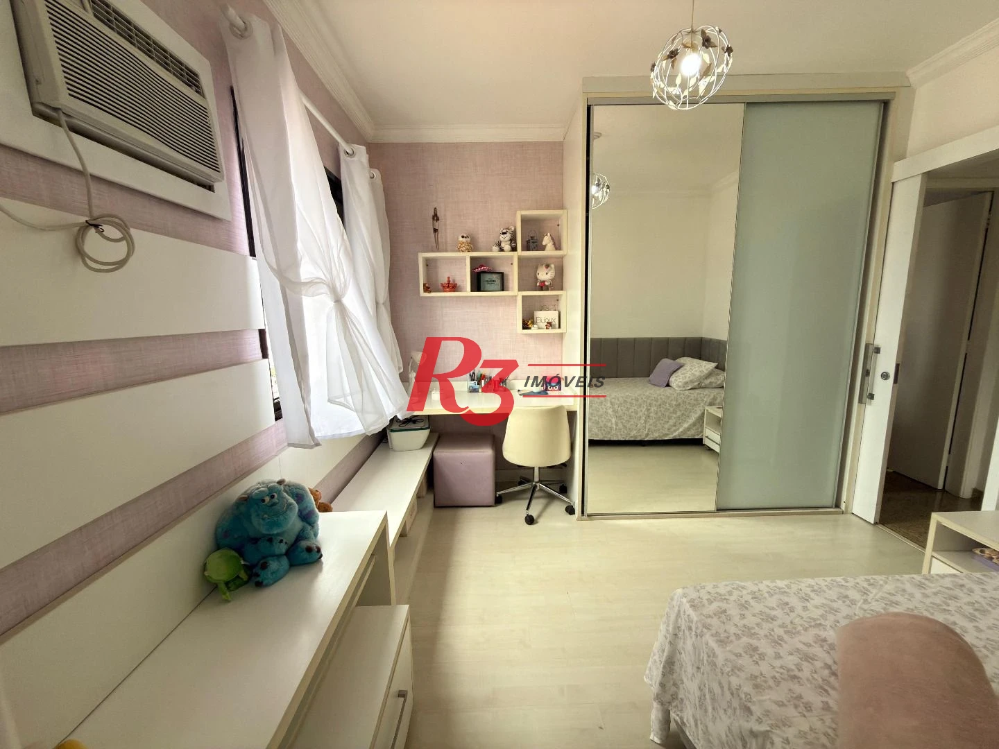 Apartamento com 3 dormitórios à venda, 122 m² por R$ 1.350.000,00 - Pompéia - Santos/SP