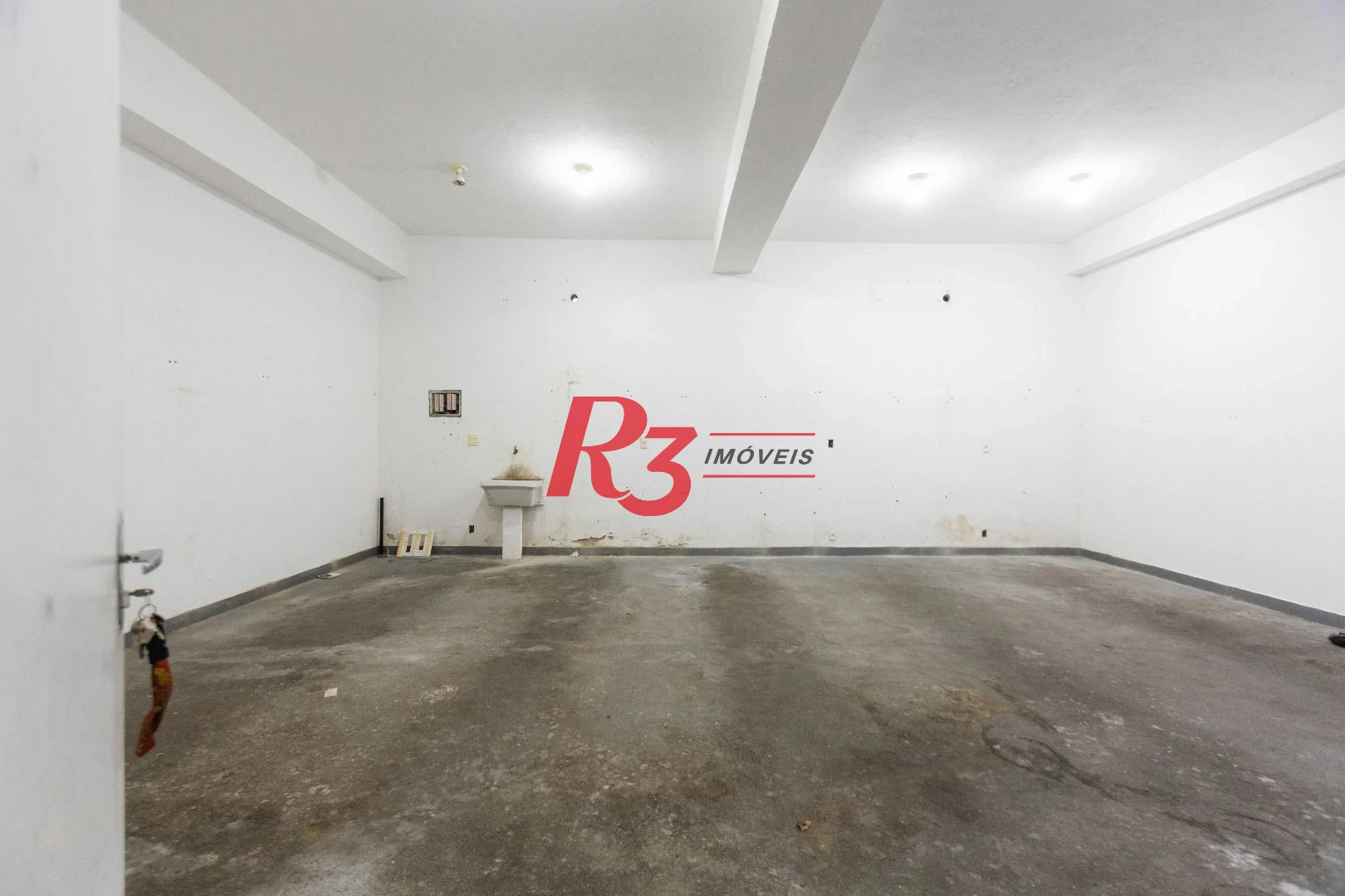 Terreno para alugar, 470 m² por R$ 13.500/mês - Macuco - Santos/SP