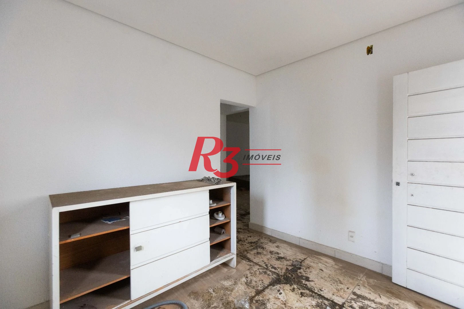 Terreno para alugar, 470 m² por R$ 13.500/mês - Macuco - Santos/SP