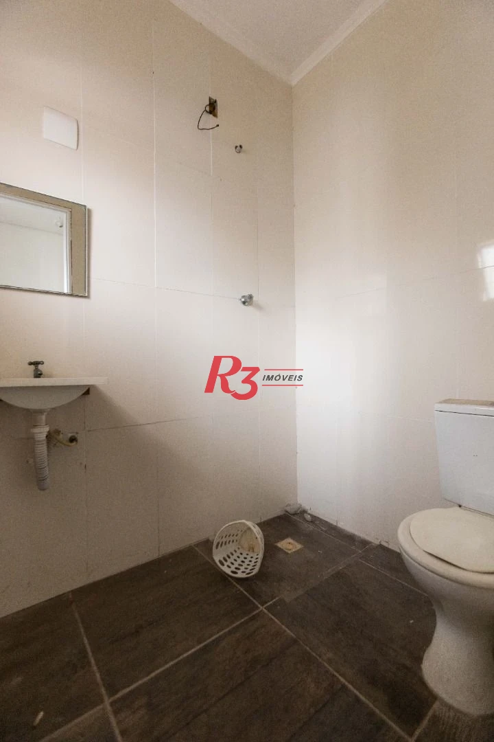 Terreno para alugar, 470 m² por R$ 13.500/mês - Macuco - Santos/SP