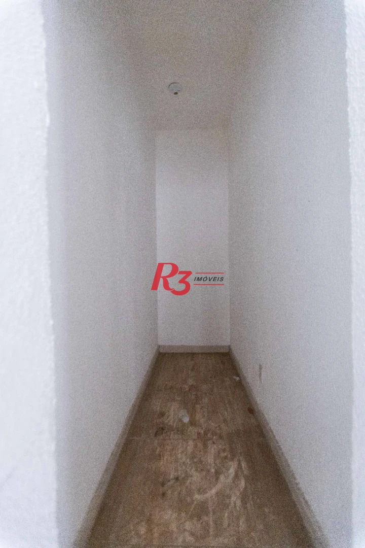 Terreno para alugar, 470 m² por R$ 13.500/mês - Macuco - Santos/SP