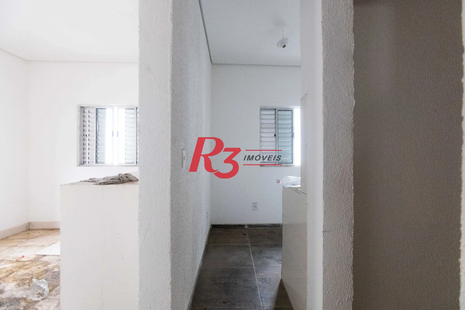 Terreno para alugar, 470 m² por R$ 13.500/mês - Macuco - Santos/SP