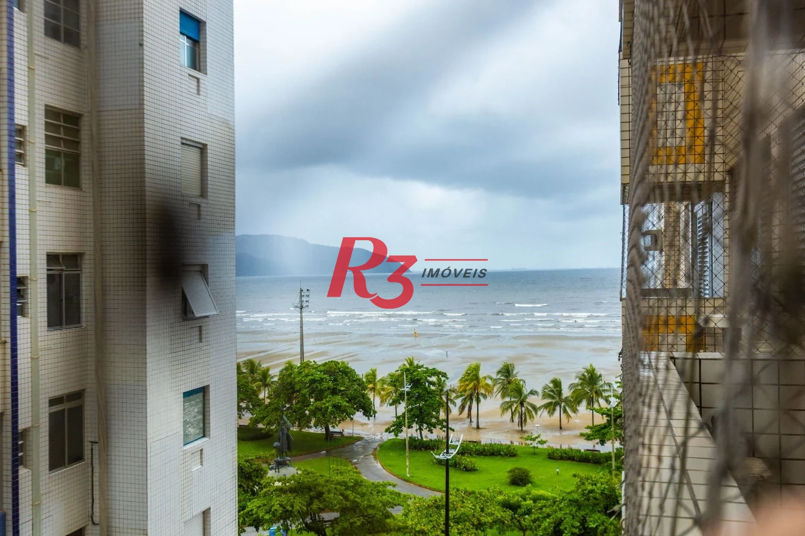 Apartamento com 3 dormitórios para alugar, 100 m² por R$ 4.500,02/mês - José Menino - Santos/SP